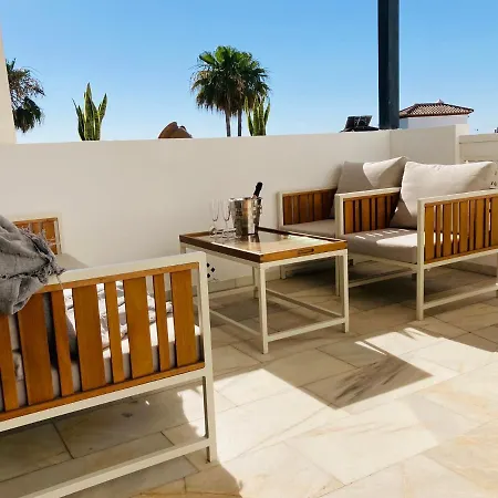 Las Jacarandas Hideway * Estepona
