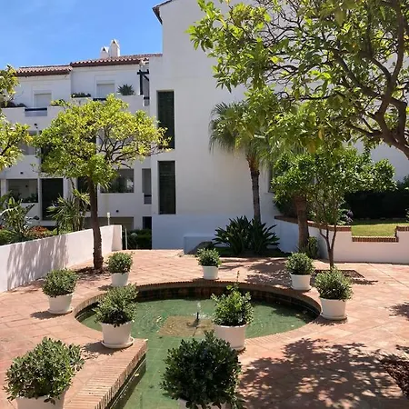 Las Jacarandas Hideway Estepona