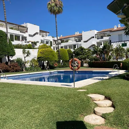 Las Jacarandas Hideway Daire Estepona